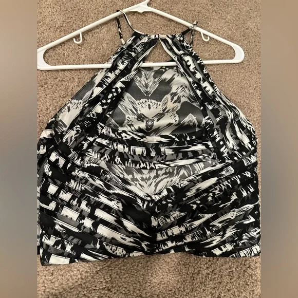 Parker two piece set - Picture 4 of 11